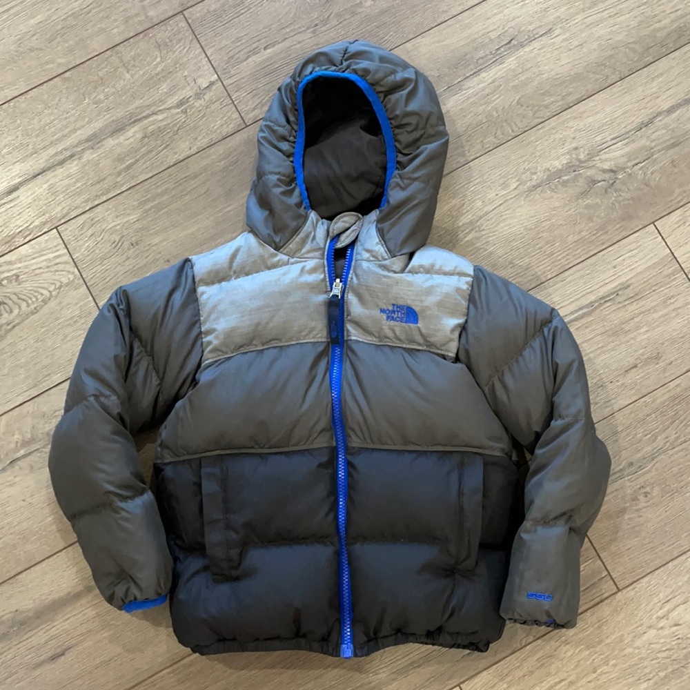 The North Face Reversible Moondoggy Puffer Jacket